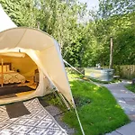 Alum House Littlebeck Glamping *